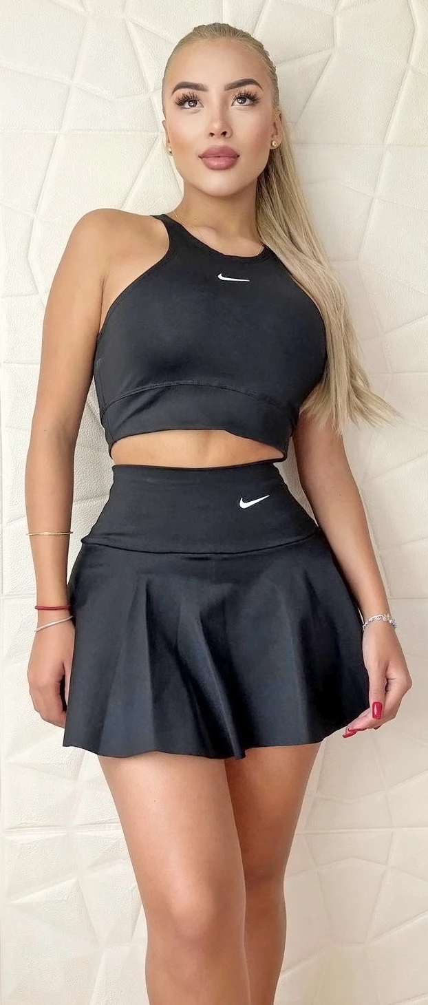 Shorts y faldas — ropa deportiva al por mayor